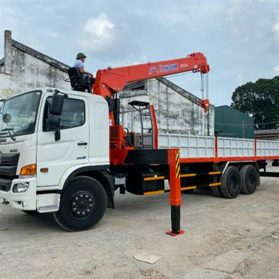 Xe 3 chân Hino FM gắn cẩu 8 tấn Kanglim KS2056 Xe 3 chân Hino FM gắn cẩu 8 tấn Kanglim KS2056